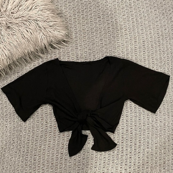 UO Black Tie-Front Top - Picture 2 of 4